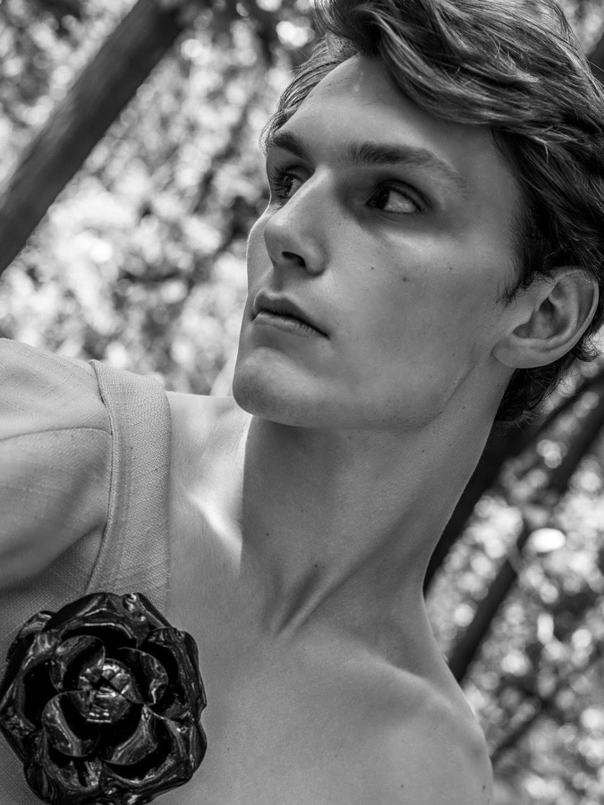 Getting Burned by David Macke Getting Burned by David Macke Vanity Teen 虚荣青年 Lifestyle & new faces magazine