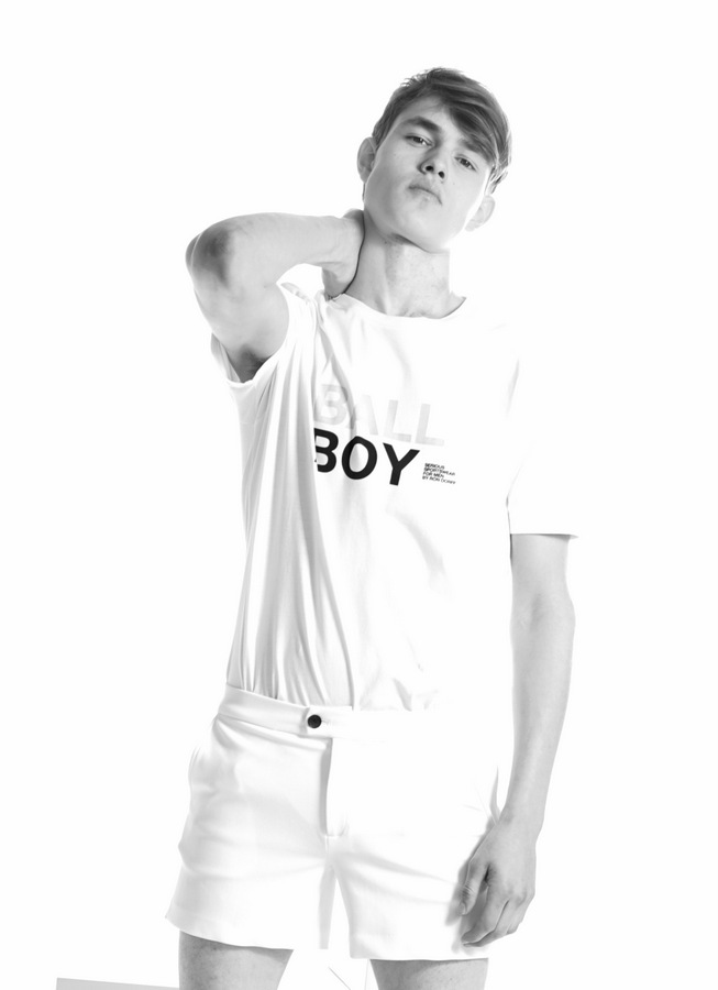 Harel Alon by Stephan Mientus Harel Alon by Stephan Mientus Vanity Teen 虚荣青年 Lifestyle & new faces magazine