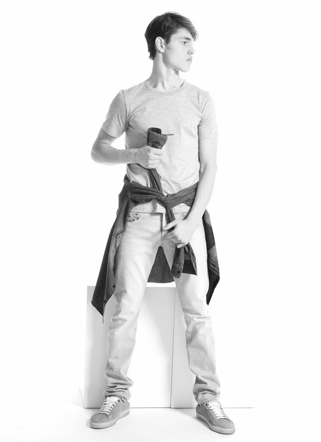 Harel Alon by Stephan Mientus Harel Alon by Stephan Mientus Vanity Teen 虚荣青年 Lifestyle & new faces magazine