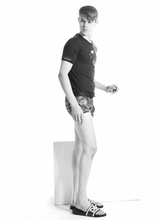 Harel Alon by Stephan Mientus Harel Alon by Stephan Mientus Vanity Teen 虚荣青年 Lifestyle & new faces magazine