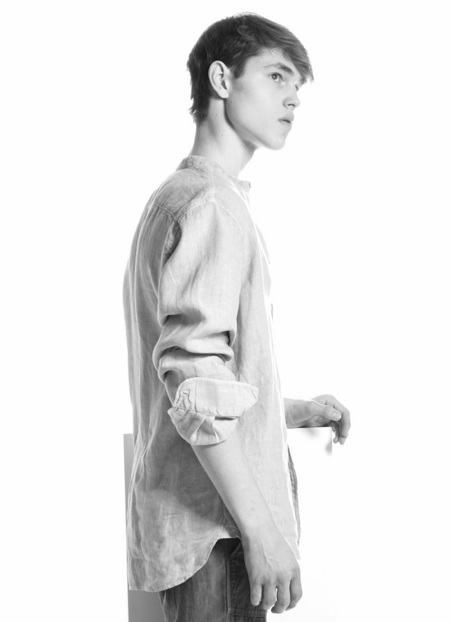 Harel Alon by Stephan Mientus Harel Alon by Stephan Mientus Vanity Teen 虚荣青年 Lifestyle & new faces magazine