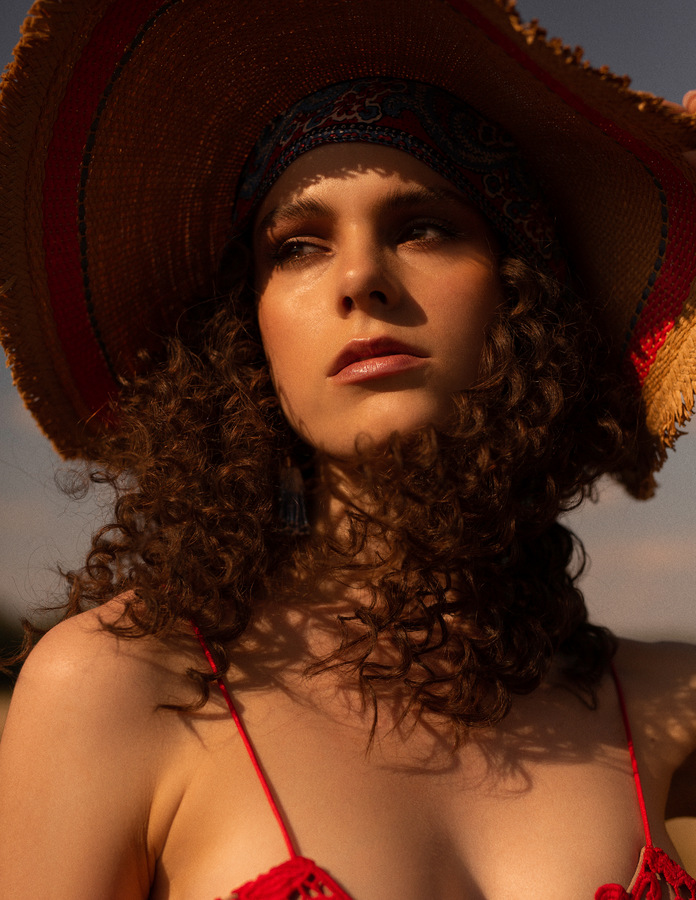 Izabella by Kylie Reimchen Izabella by Kylie Reimchen Vanity Teen 虚荣青年 Lifestyle & new faces magazine