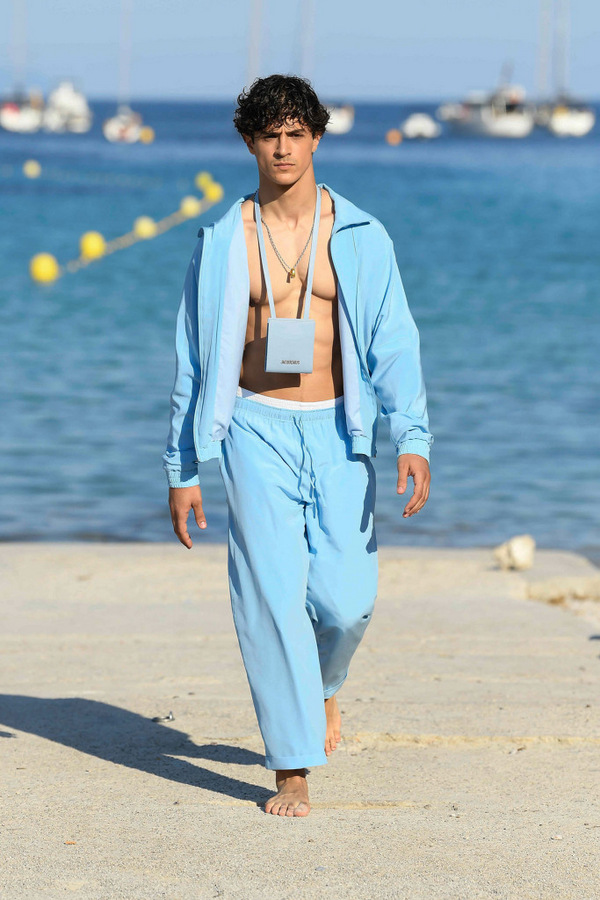 Jacquemus Men's S/S 2019 Jacquemus Men's S/S 2019 Vanity Teen 虚荣青年 Lifestyle & new faces magazine