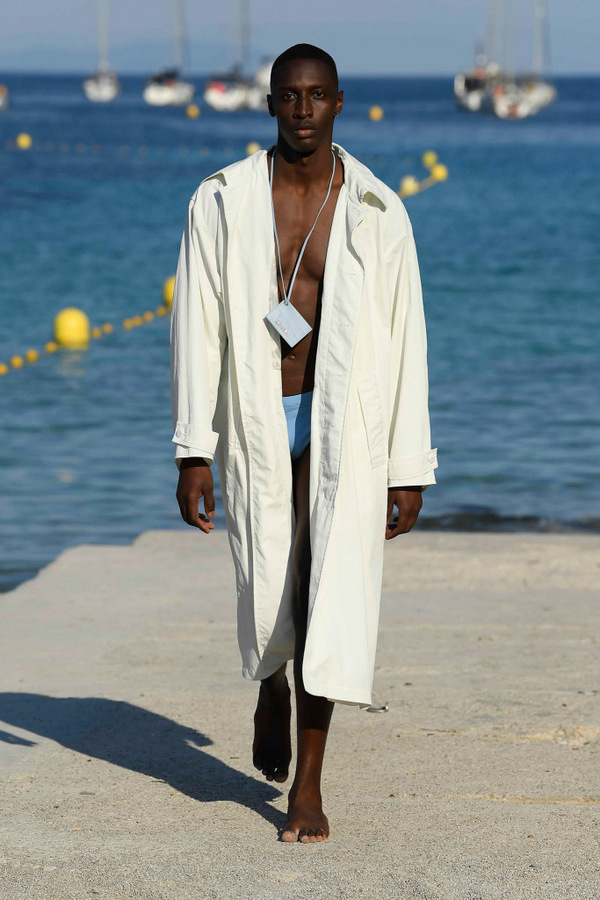 Jacquemus Men's S/S 2019 Jacquemus Men's S/S 2019 Vanity Teen 虚荣青年 Lifestyle & new faces magazine