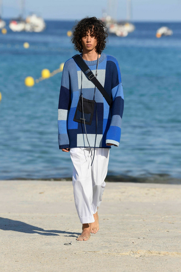 Jacquemus Men's S/S 2019 Jacquemus Men's S/S 2019 Vanity Teen 虚荣青年 Lifestyle & new faces magazine
