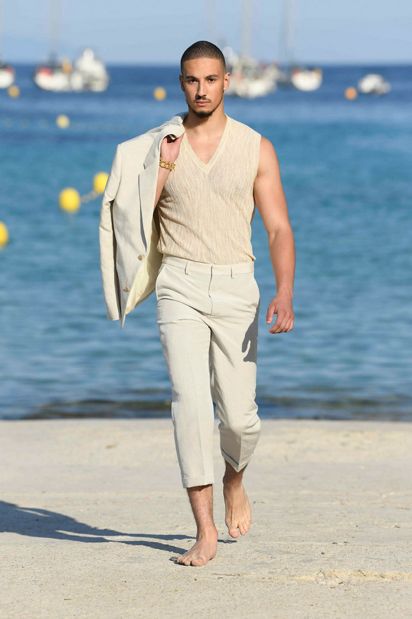 Jacquemus Men's S/S 2019 Jacquemus Men's S/S 2019 Vanity Teen 虚荣青年 Lifestyle & new faces magazine