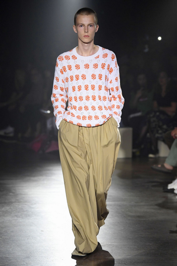 Kenzo S/S 2019 Kenzo S/S 2019 Vanity Teen 虚荣青年 Lifestyle & new faces magazine