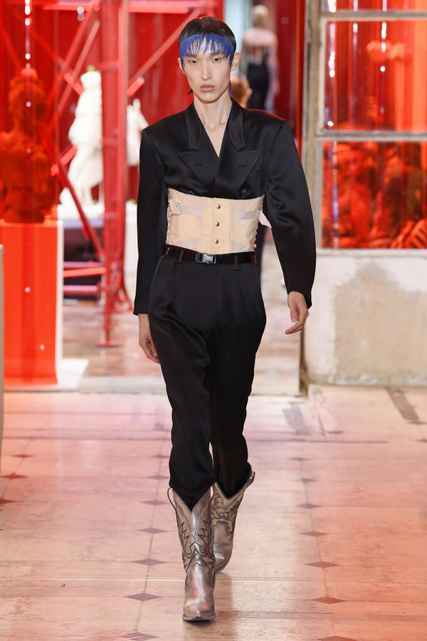 Maison Margiela S/S 2019 Maison Margiela S/S 2019 Vanity Teen 虚荣青年 Lifestyle & new faces magazine