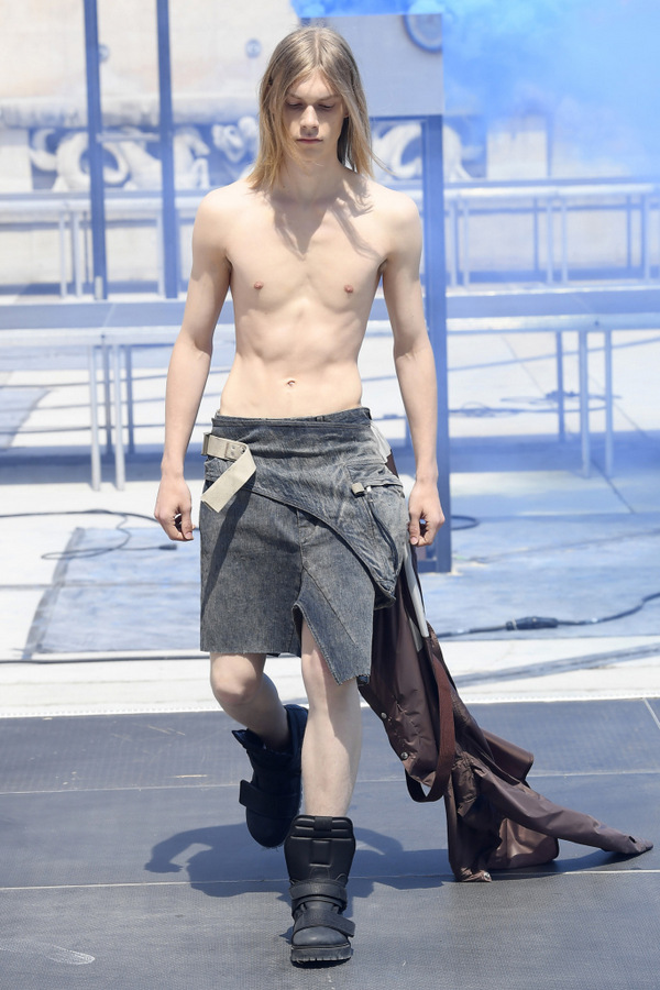 Rick Owens S/S 2019 Rick Owens S/S 2019 Vanity Teen 虚荣青年 Lifestyle & new faces magazine