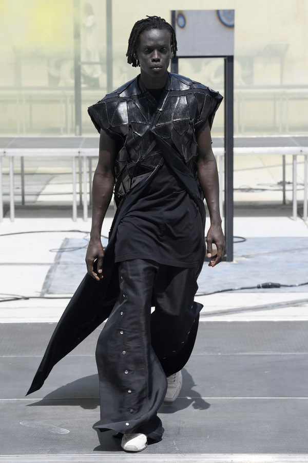 Rick Owens S/S 2019 Rick Owens S/S 2019 Vanity Teen 虚荣青年 Lifestyle & new faces magazine