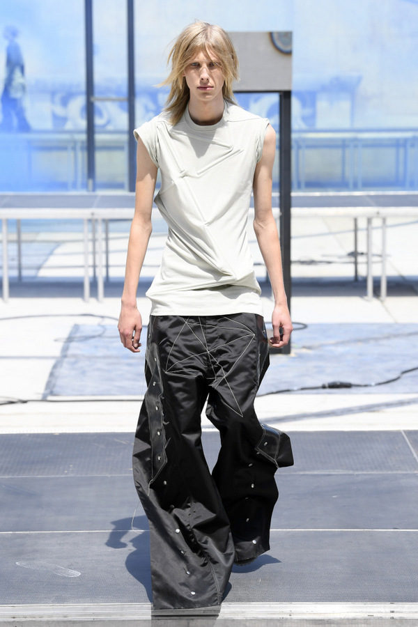 Rick Owens S/S 2019 Rick Owens S/S 2019 Vanity Teen 虚荣青年 Lifestyle & new faces magazine