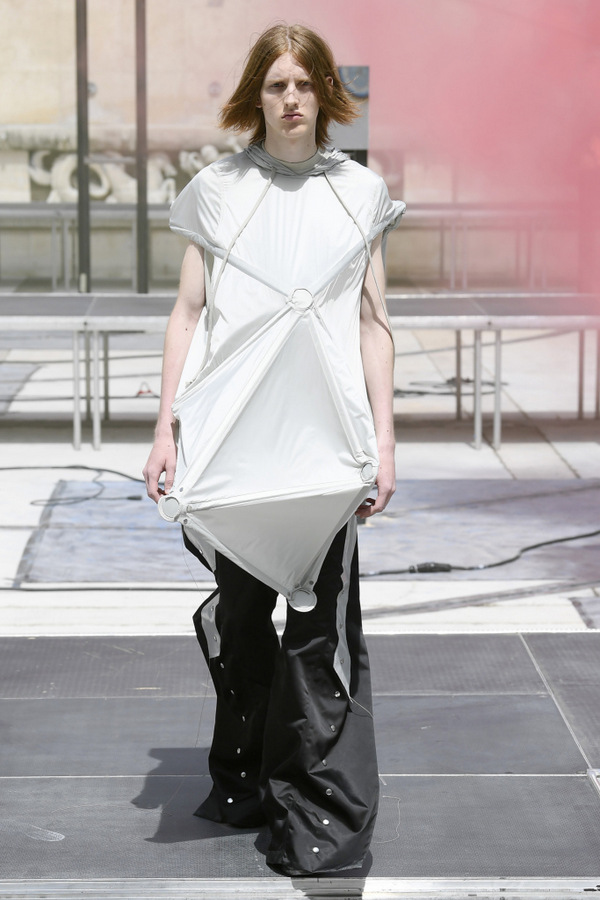 Rick Owens S/S 2019 Rick Owens S/S 2019 Vanity Teen 虚荣青年 Lifestyle & new faces magazine