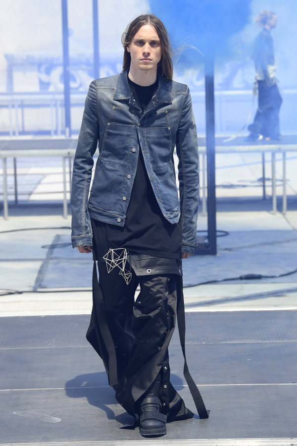 Rick Owens S/S 2019 Rick Owens S/S 2019 Vanity Teen 虚荣青年 Lifestyle & new faces magazine