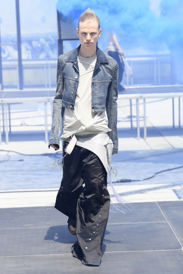 Rick Owens S/S 2019 Rick Owens S/S 2019 Vanity Teen 虚荣青年 Lifestyle & new faces magazine