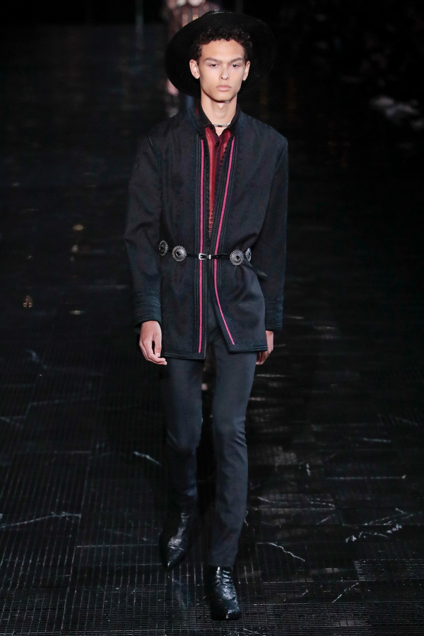 Saint Laurent S/S 2019 Saint Laurent S/S 2019 Vanity Teen 虚荣青年 Lifestyle & new faces magazine