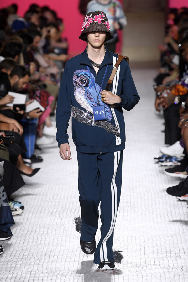 Valentino S/S 2019 Valentino S/S 2019 Vanity Teen 虚荣青年 Lifestyle & new faces magazine