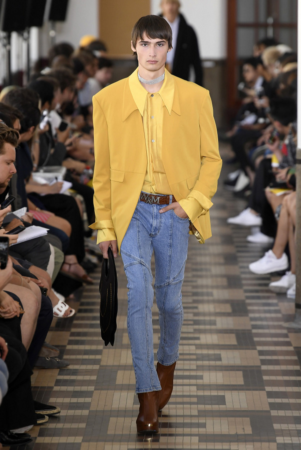 Wooyoungmi S/S 2019 Wooyoungmi S/S 2019 Vanity Teen 虚荣青年 Lifestyle & new faces magazine