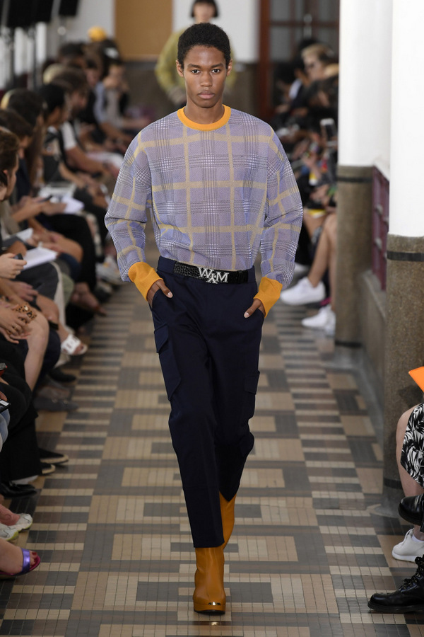 Wooyoungmi S/S 2019 Wooyoungmi S/S 2019 Vanity Teen 虚荣青年 Lifestyle & new faces magazine