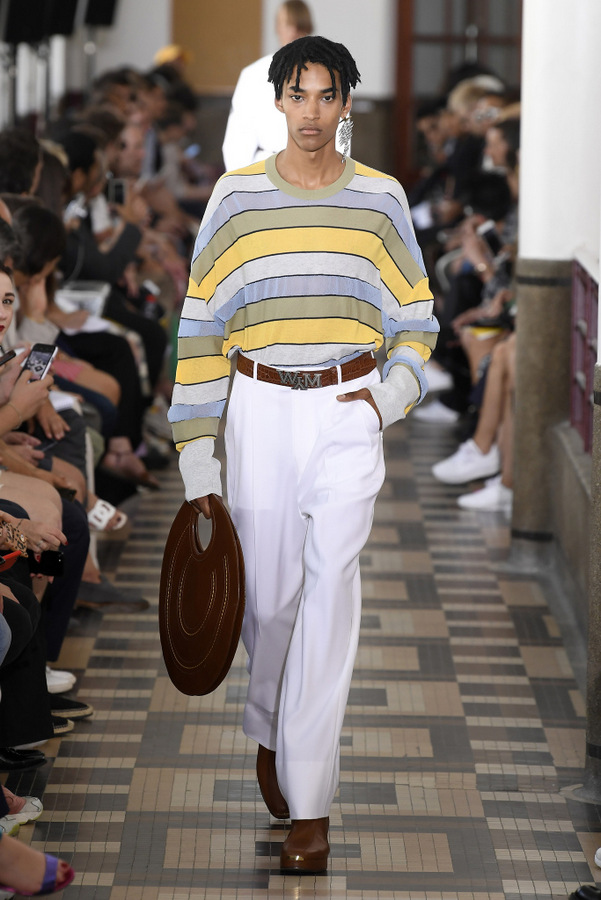 Wooyoungmi S/S 2019 Wooyoungmi S/S 2019 Vanity Teen 虚荣青年 Lifestyle & new faces magazine