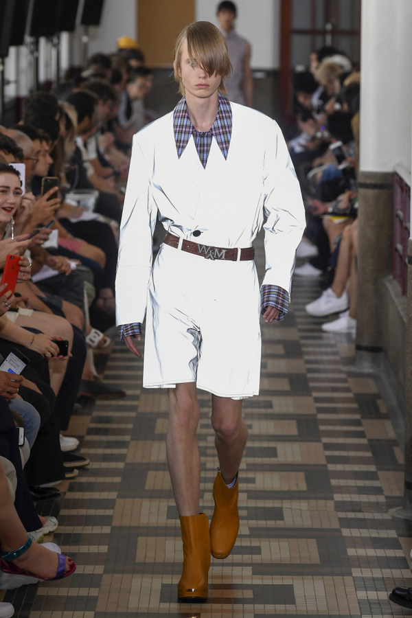 Wooyoungmi S/S 2019 Wooyoungmi S/S 2019 Vanity Teen 虚荣青年 Lifestyle & new faces magazine