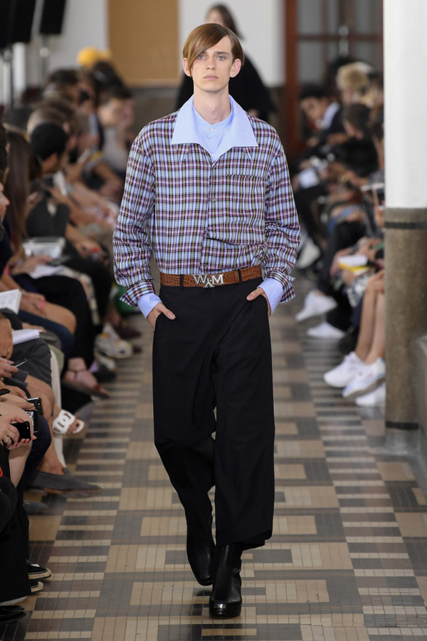 Wooyoungmi S/S 2019 Wooyoungmi S/S 2019 Vanity Teen 虚荣青年 Lifestyle & new faces magazine