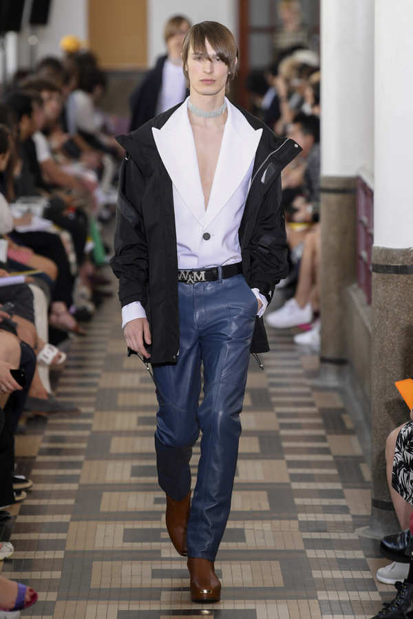 Wooyoungmi S/S 2019 Wooyoungmi S/S 2019 Vanity Teen 虚荣青年 Lifestyle & new faces magazine