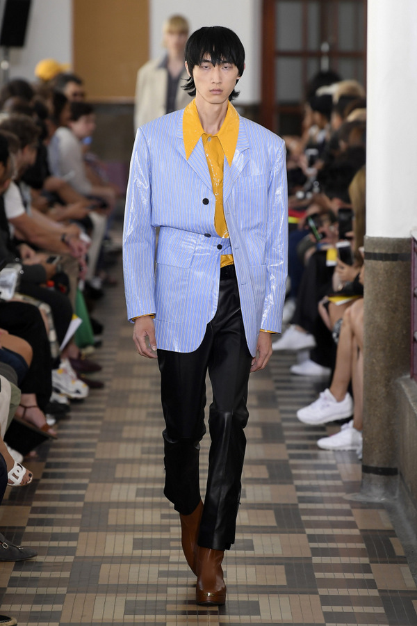 Wooyoungmi S/S 2019 Wooyoungmi S/S 2019 Vanity Teen 虚荣青年 Lifestyle & new faces magazine