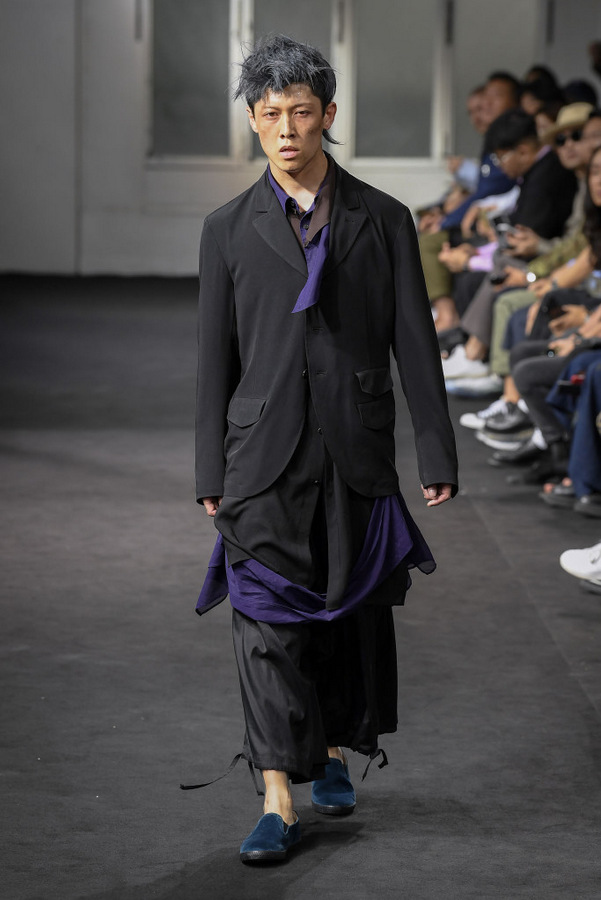 Yohji Yamamoto S/S 2019 Yohji Yamamoto S/S 2019 Vanity Teen 虚荣青年 Lifestyle & new faces magazine