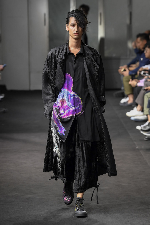 Yohji Yamamoto S/S 2019 Yohji Yamamoto S/S 2019 Vanity Teen 虚荣青年 Lifestyle & new faces magazine