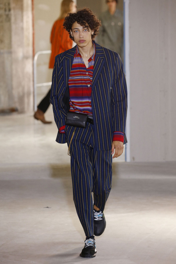 Études S/S 2019 Études S/S 2019 Vanity Teen 虚荣青年 Lifestyle & new faces magazine