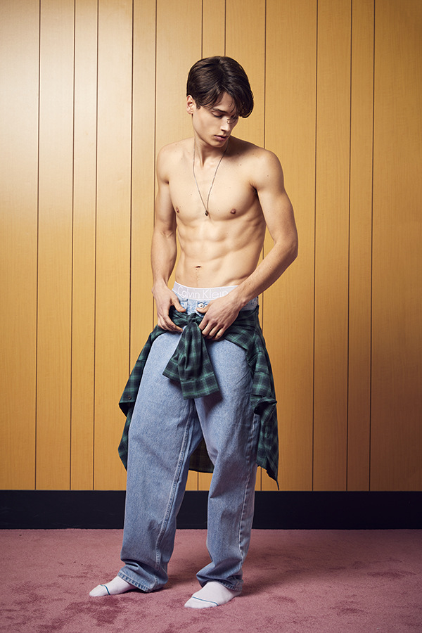 90s Heartthrob: Keenan Kelley by Matt Torres 90s Heartthrob: Keenan Kelley by Matt Torres Vanity Teen 虚荣青年 Lifestyle & new faces magazine