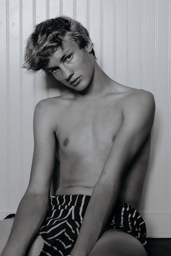 Anton Martinez by J.J Geiger Anton Martinez by J.J Geiger Vanity Teen 虚荣青年 Lifestyle & new faces magazine