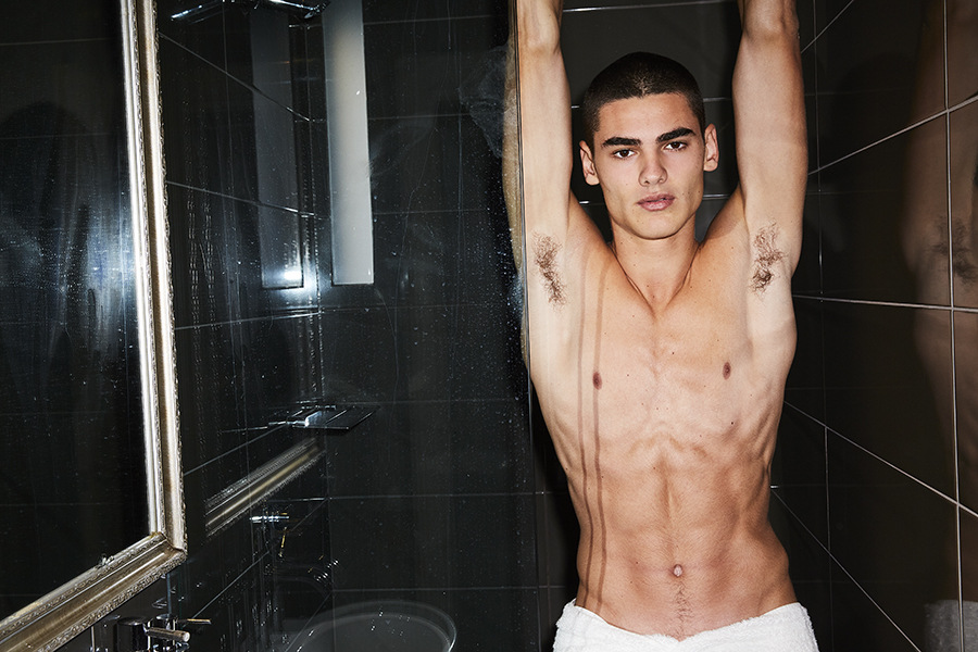 Caspar Thomas & Lucas White-Smith by Trent Pace Caspar Thomas & Lucas White-Smith by Trent Pace Vanity Teen 虚荣青年 Lifestyle & new faces magazine