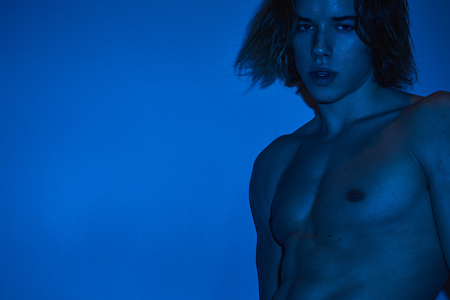 Caspar Thomas & Lucas White-Smith by Trent Pace Caspar Thomas & Lucas White-Smith by Trent Pace Vanity Teen 虚荣青年 Lifestyle & new faces magazine