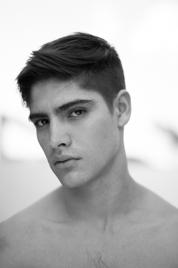 Jorge Siqueira by Abraham Magos Jorge Siqueira by Abraham Magos Vanity Teen 虚荣青年 Lifestyle & new faces magazine