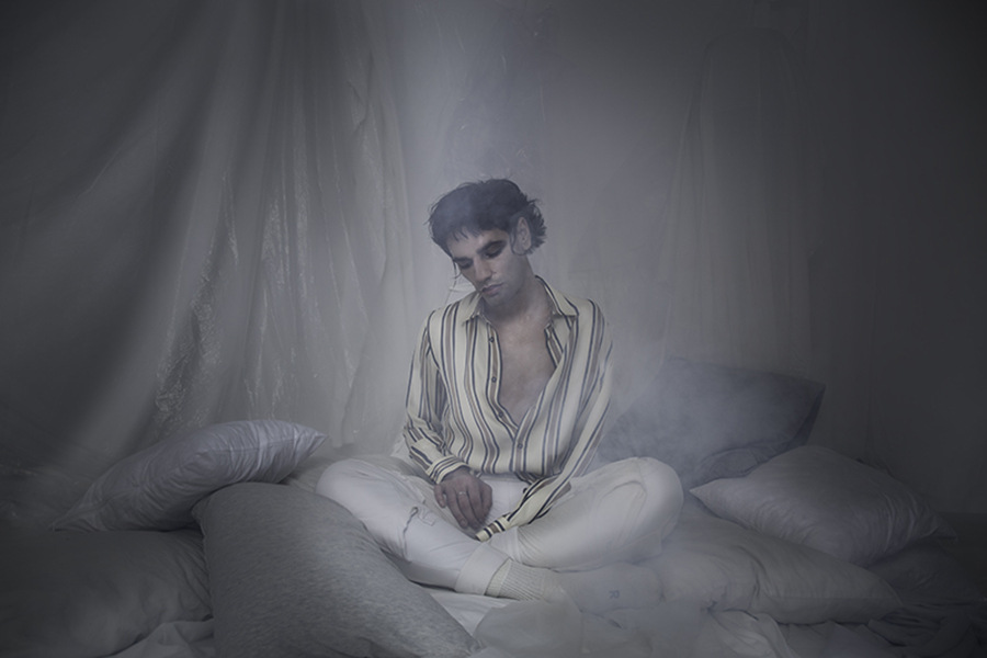 Sleeping with Ghosts by Spleen Factory Sleeping with Ghosts by Spleen Factory Vanity Teen 虚荣青年 Lifestyle & new faces magazine