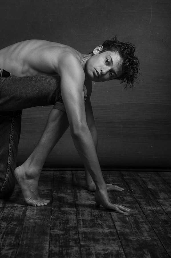 I Can Be So Different by Stefan Mauermann I Can Be So Different by Stefan Mauermann Vanity Teen 虚荣青年 Lifestyle & new faces magazine