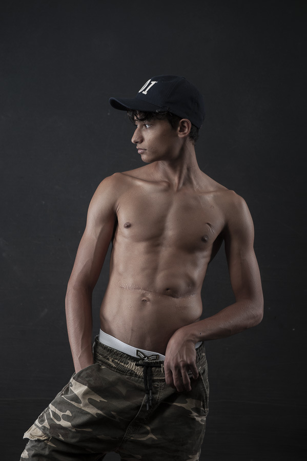 I Can Be So Different by Stefan Mauermann I Can Be So Different by Stefan Mauermann Vanity Teen 虚荣青年 Lifestyle & new faces magazine