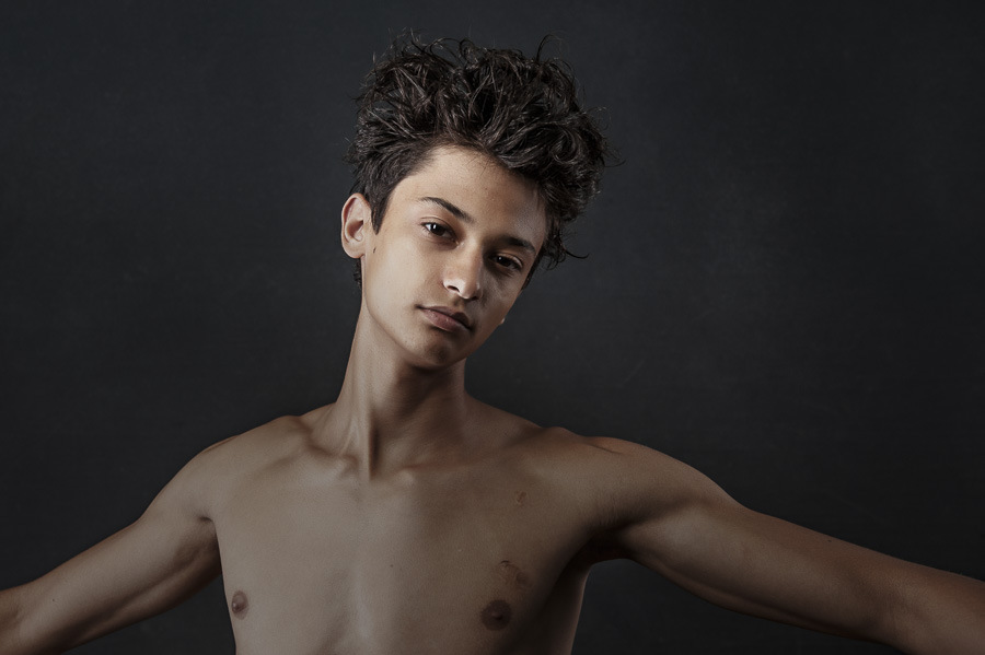 I Can Be So Different by Stefan Mauermann I Can Be So Different by Stefan Mauermann Vanity Teen 虚荣青年 Lifestyle & new faces magazine