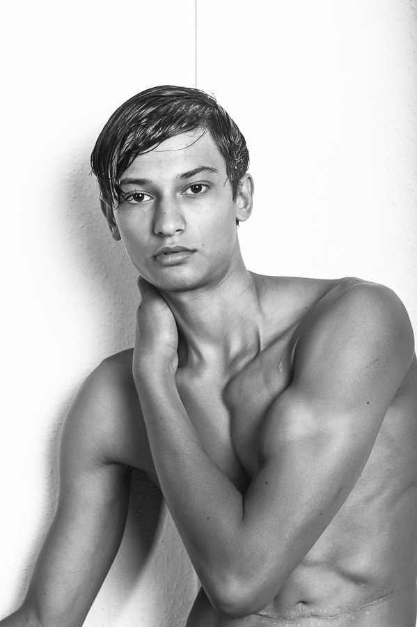 I Can Be So Different by Stefan Mauermann I Can Be So Different by Stefan Mauermann Vanity Teen 虚荣青年 Lifestyle & new faces magazine