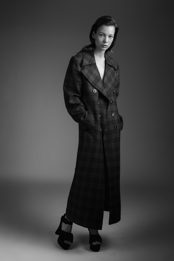 Laura, Mariangela, Simona, and Elisa by Kay Sukumar Laura, Mariangela, Simona, and Elisa by Kay Sukumar Vanity Teen 虚荣青年 Lifestyle & new faces magazine