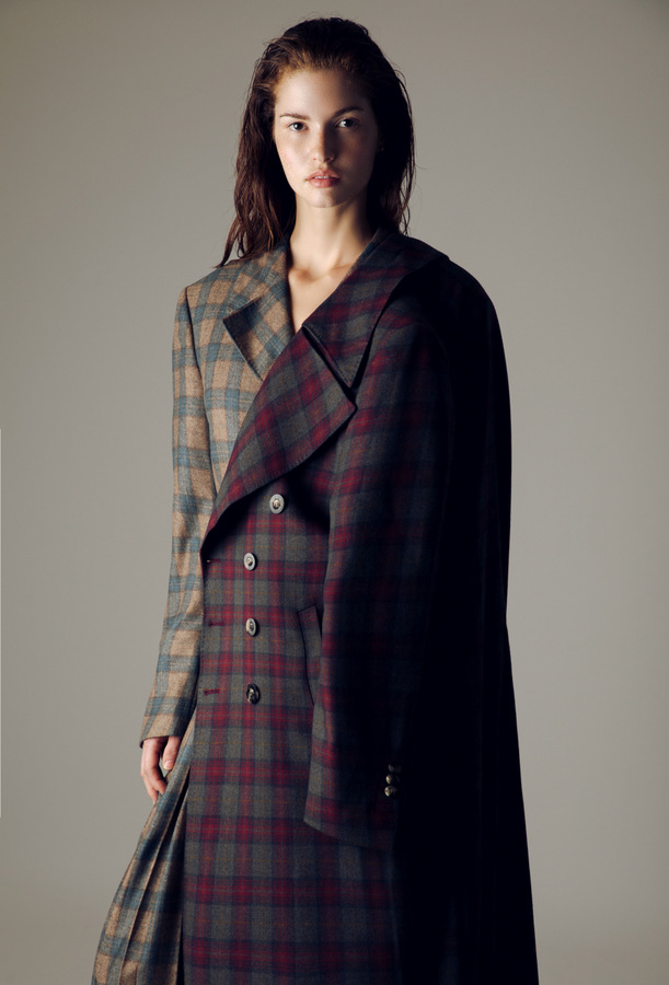 Laura, Mariangela, Simona, and Elisa by Kay Sukumar Laura, Mariangela, Simona, and Elisa by Kay Sukumar Vanity Teen 虚荣青年 Lifestyle & new faces magazine