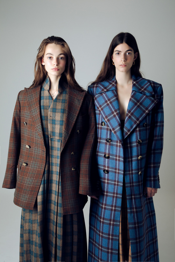 Laura, Mariangela, Simona, and Elisa by Kay Sukumar Laura, Mariangela, Simona, and Elisa by Kay Sukumar Vanity Teen 虚荣青年 Lifestyle & new faces magazine