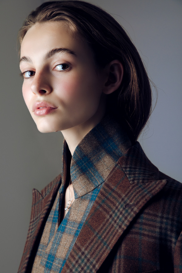 Laura, Mariangela, Simona, and Elisa by Kay Sukumar Laura, Mariangela, Simona, and Elisa by Kay Sukumar Vanity Teen 虚荣青年 Lifestyle & new faces magazine