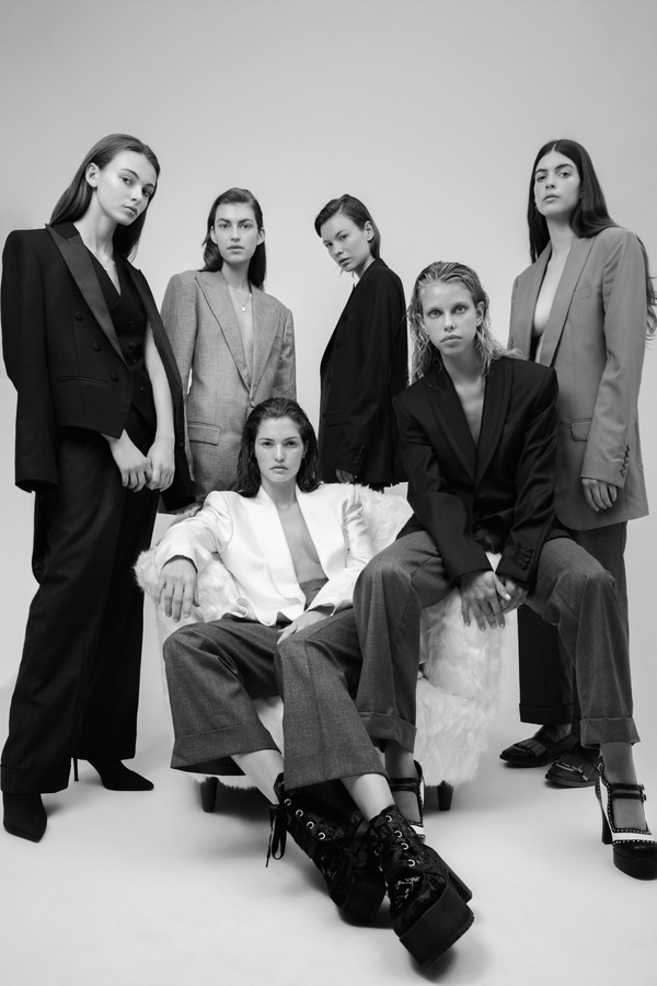 Laura, Mariangela, Simona, and Elisa by Kay Sukumar Laura, Mariangela, Simona, and Elisa by Kay Sukumar Vanity Teen 虚荣青年 Lifestyle & new faces magazine