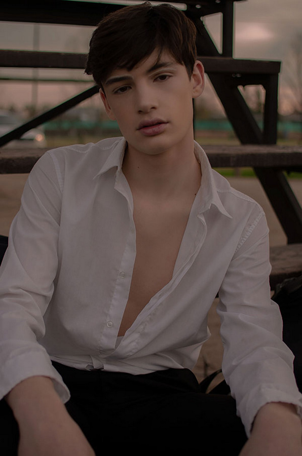 Sunset Lover by Lola Jubete Sunset Lover by Lola Jubete Vanity Teen 虚荣青年 Lifestyle & new faces magazine