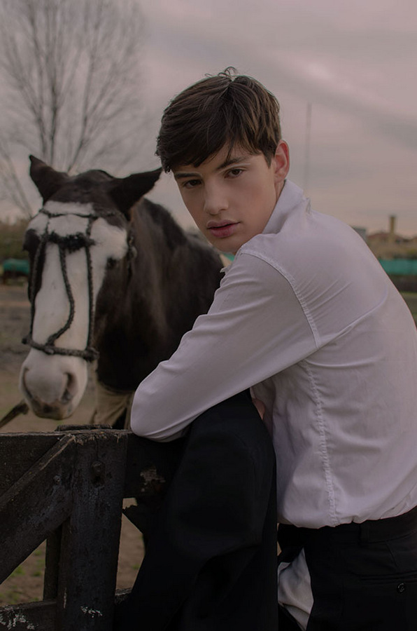 Sunset Lover by Lola Jubete Sunset Lover by Lola Jubete Vanity Teen 虚荣青年 Lifestyle & new faces magazine