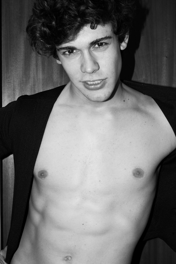 80's Teen Spirit by Tino Vargas Vanity Teen 虚荣青年 Lifestyle & new faces magazine 80's Teen Spirit by Tino Vargas 80's Teen Spirit by Tino Vargas Vanity Teen 虚荣青年 Lifestyle & new faces magazine