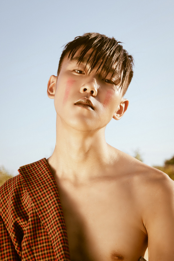 Eklips by Martie Hechanova Eklips by Martie Hechanova Vanity Teen 虚荣青年 Lifestyle & new faces magazine