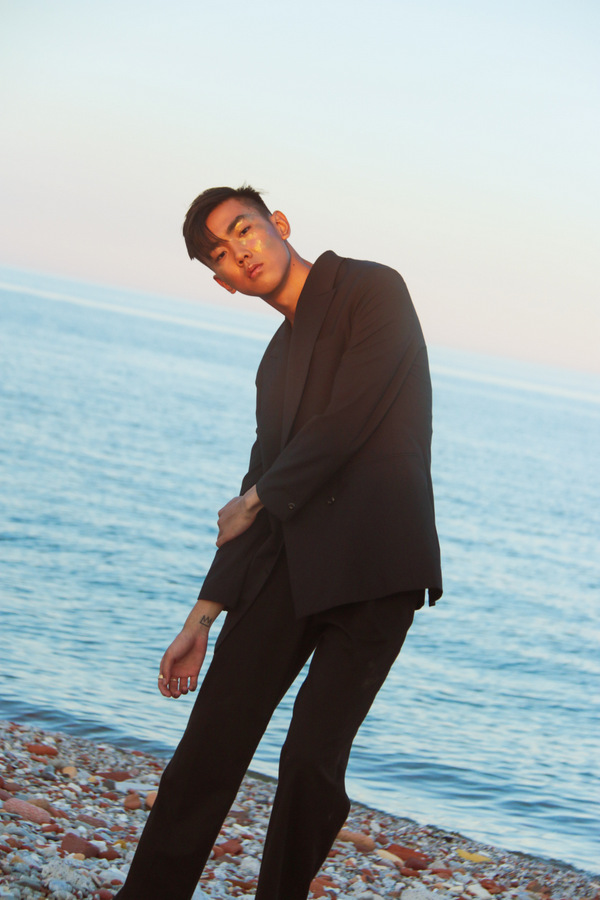 Eklips by Martie Hechanova Eklips by Martie Hechanova Vanity Teen 虚荣青年 Lifestyle & new faces magazine